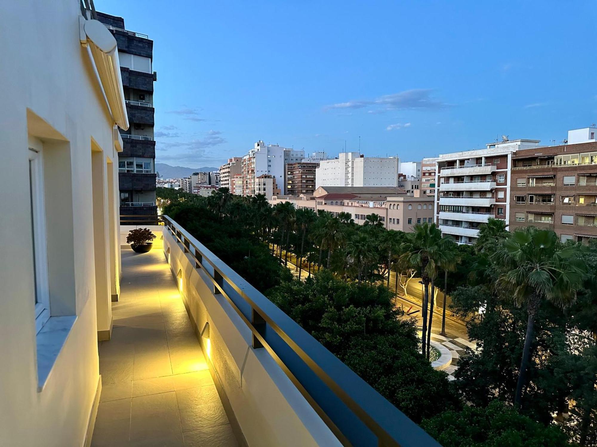 Апартаменты The Penthouse Альмерия Экстерьер фото